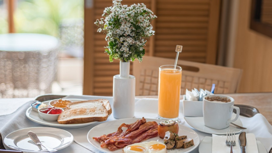 漢娜水晶沙灘度假村