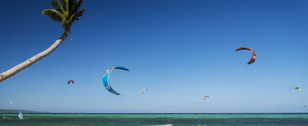 全日自由活動(可至沙灘享受日光浴、海邊戲水、按摩、DMALL採買伴手禮)→Henann Regency 漢娜麗晶自助晚餐(酒水暢飲!)