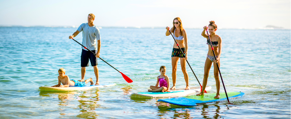 全日自由活動(可至沙灘享受日光浴、海邊戲水、按摩、DMALL採買伴手禮)→沙灘音樂餐吧+KTV歡唱